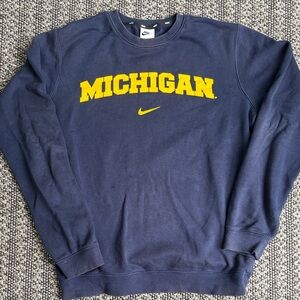 Nike Men's Blue and Yellow Michigan Crewneck Sweater